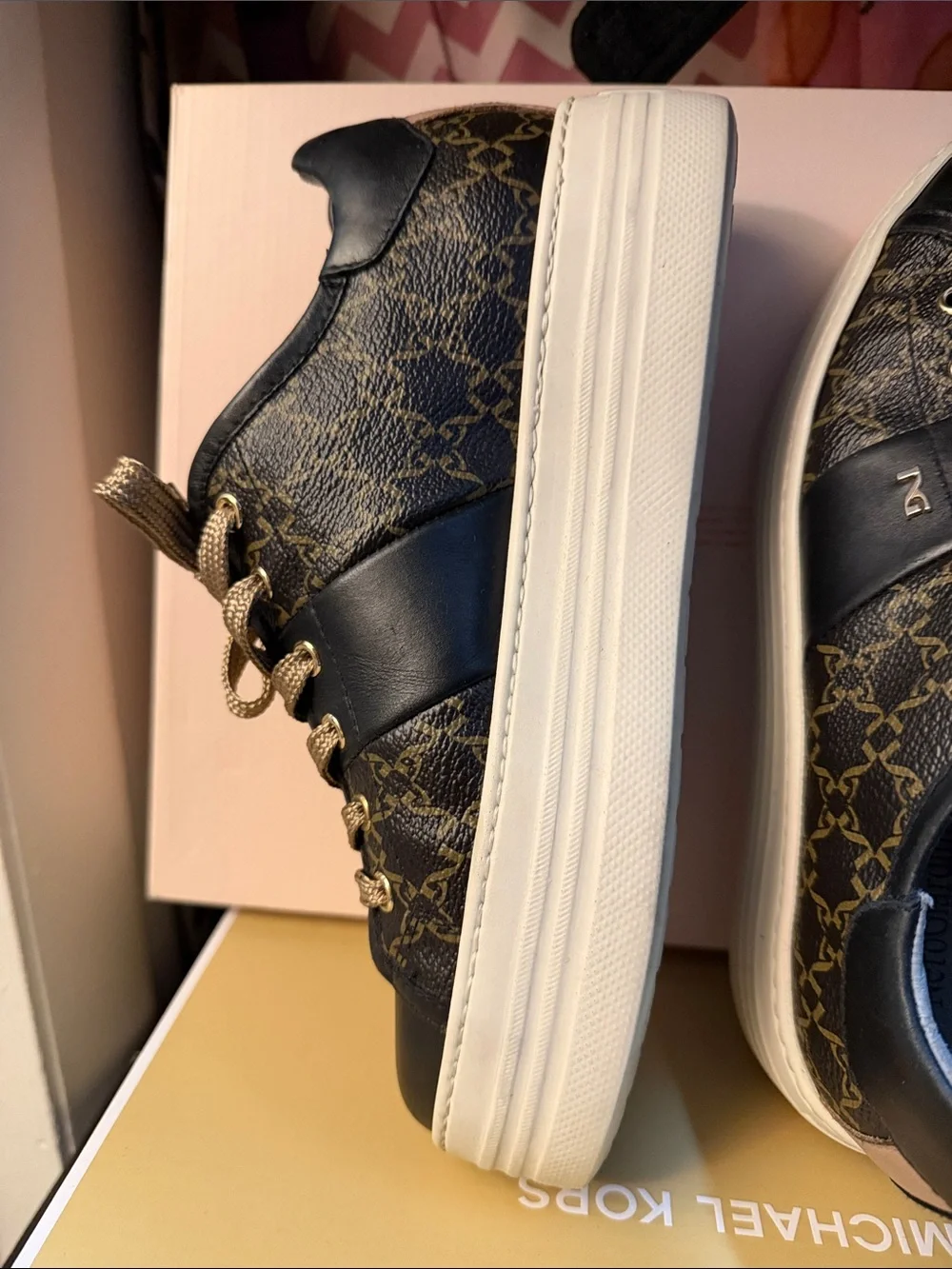 Nero Giardini Black Leather Sneakers with Gold Laces